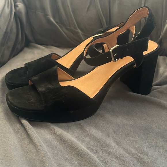 Madewell Shoes - Black suede Madewell Nadia heels, size 9